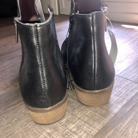 Kensie Ankle Boots Size 9 (run small) - Picture 5 of 5